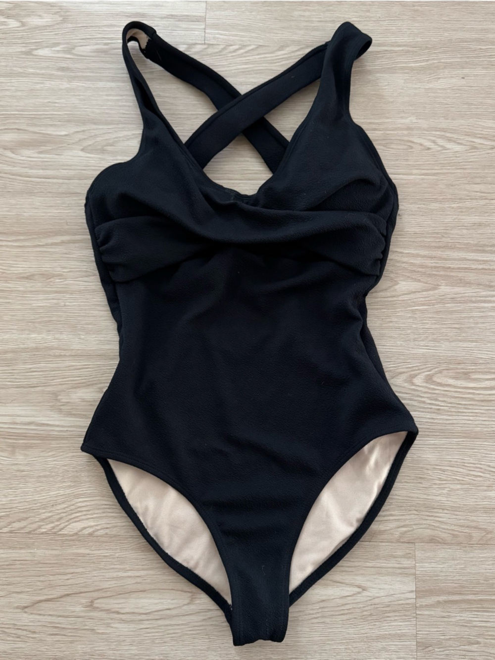 Roolee Twist-Front One-Piece contouring Swimsuit nwot - Picture 6 of 7